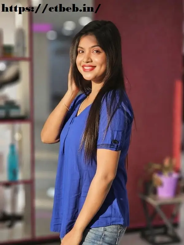 female escort Agra profile